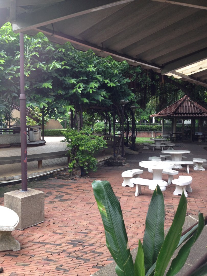 Outside enclosures + eating area