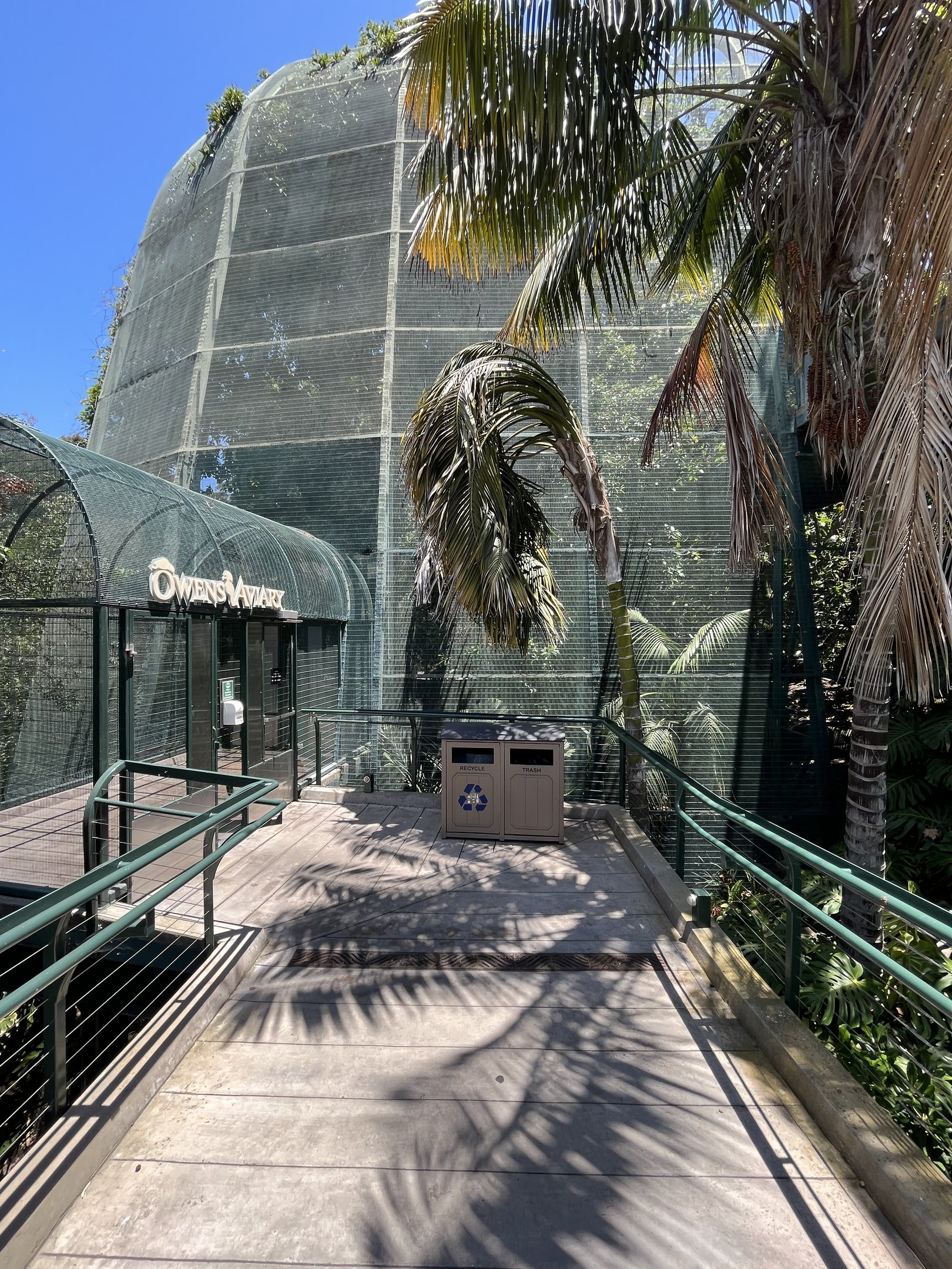 Owens Aviary