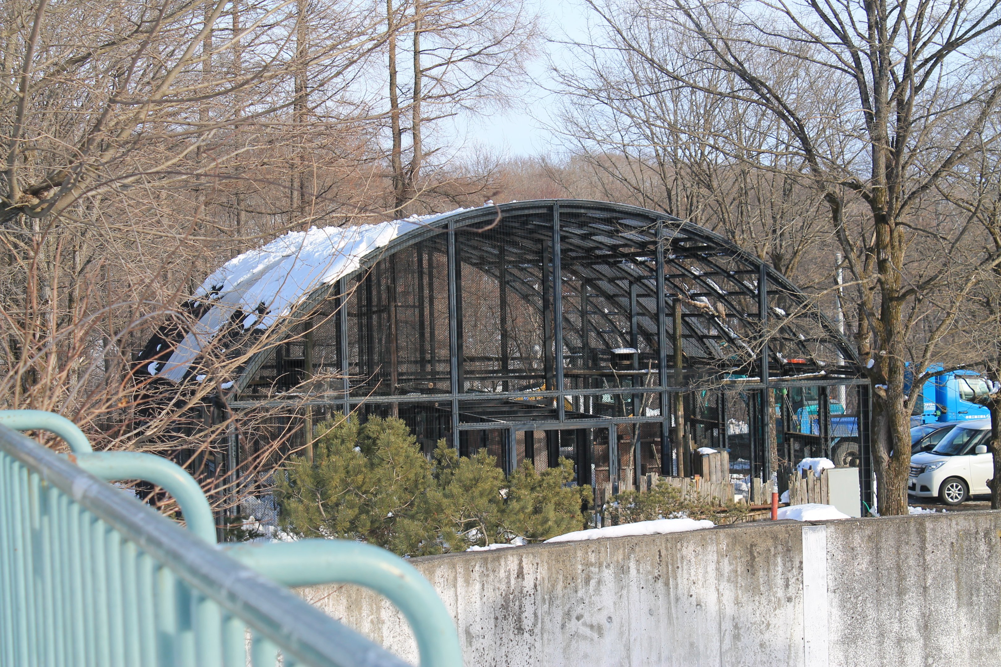 Owl Forest aviaries, Kushiro Zoo