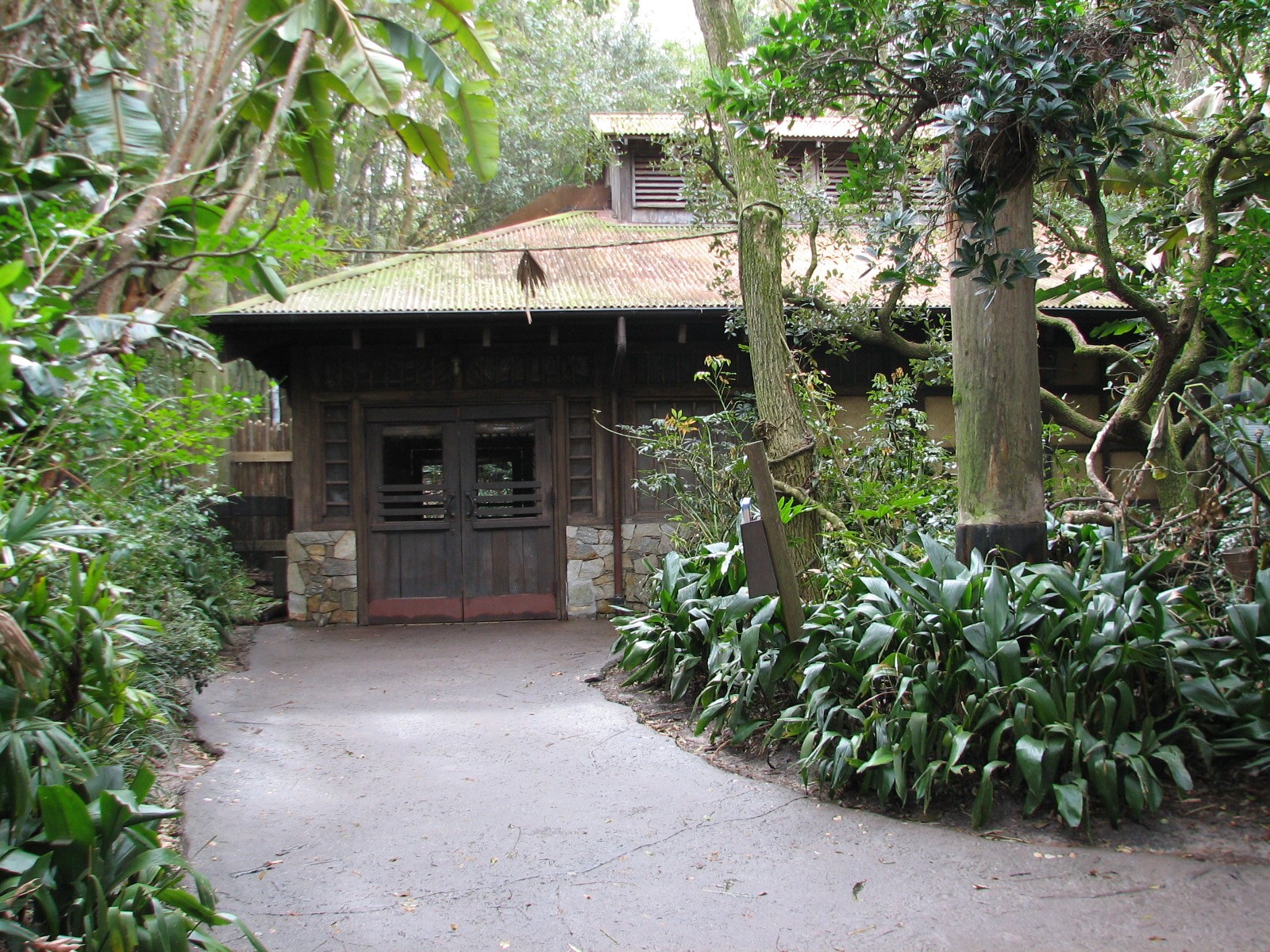 Pangani Forest Exploration Trail - Research Station and Aviary