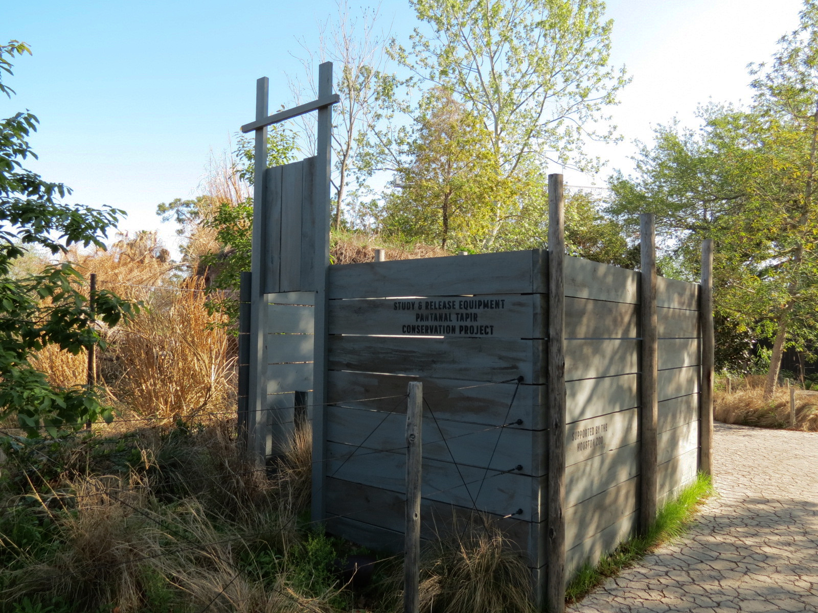 Pantanal - Simulated Baird's Tapir Research Crate