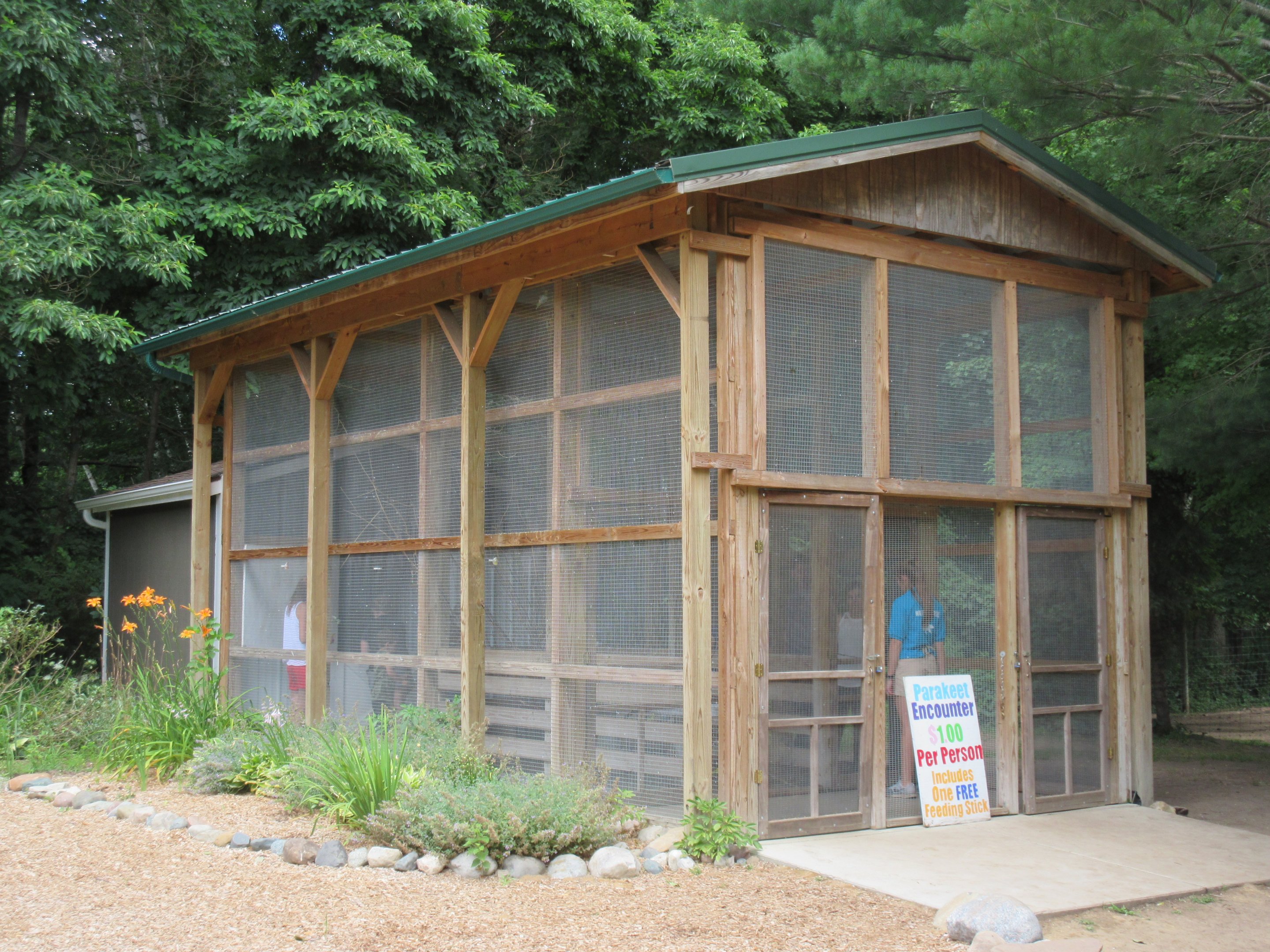 Parakeet Walk-Through Aviary