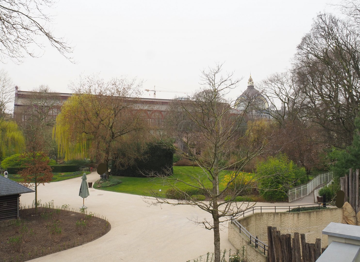 Park view from the viewing area on the roof of the Pig house, 2022-03-16