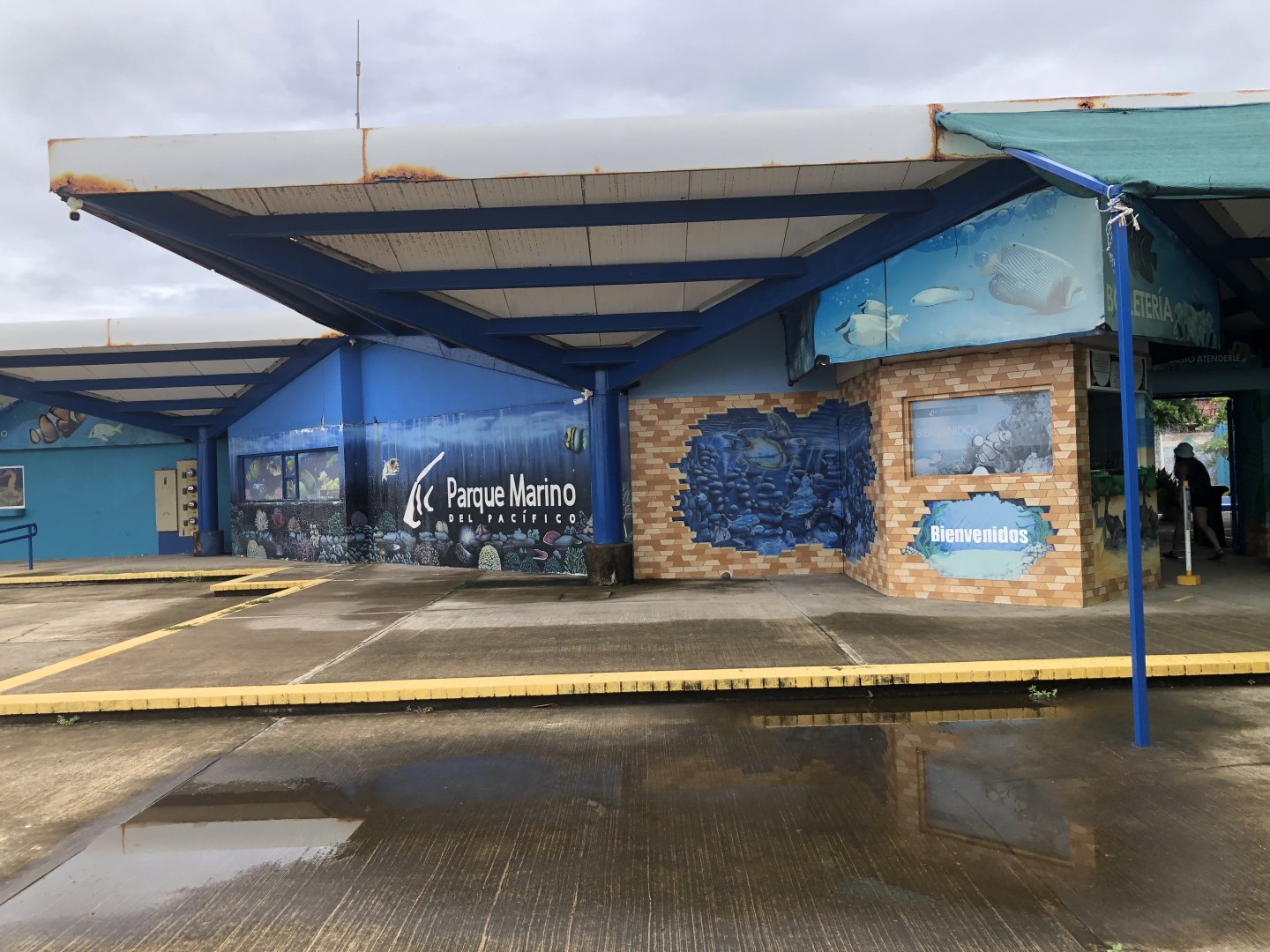 Parque Marino del Pacifico entrance