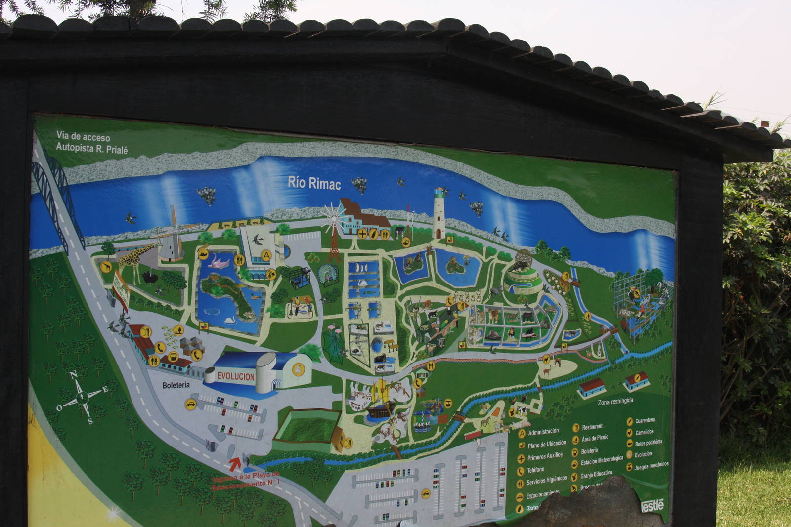 Parque Zoologico Huachipa 2012