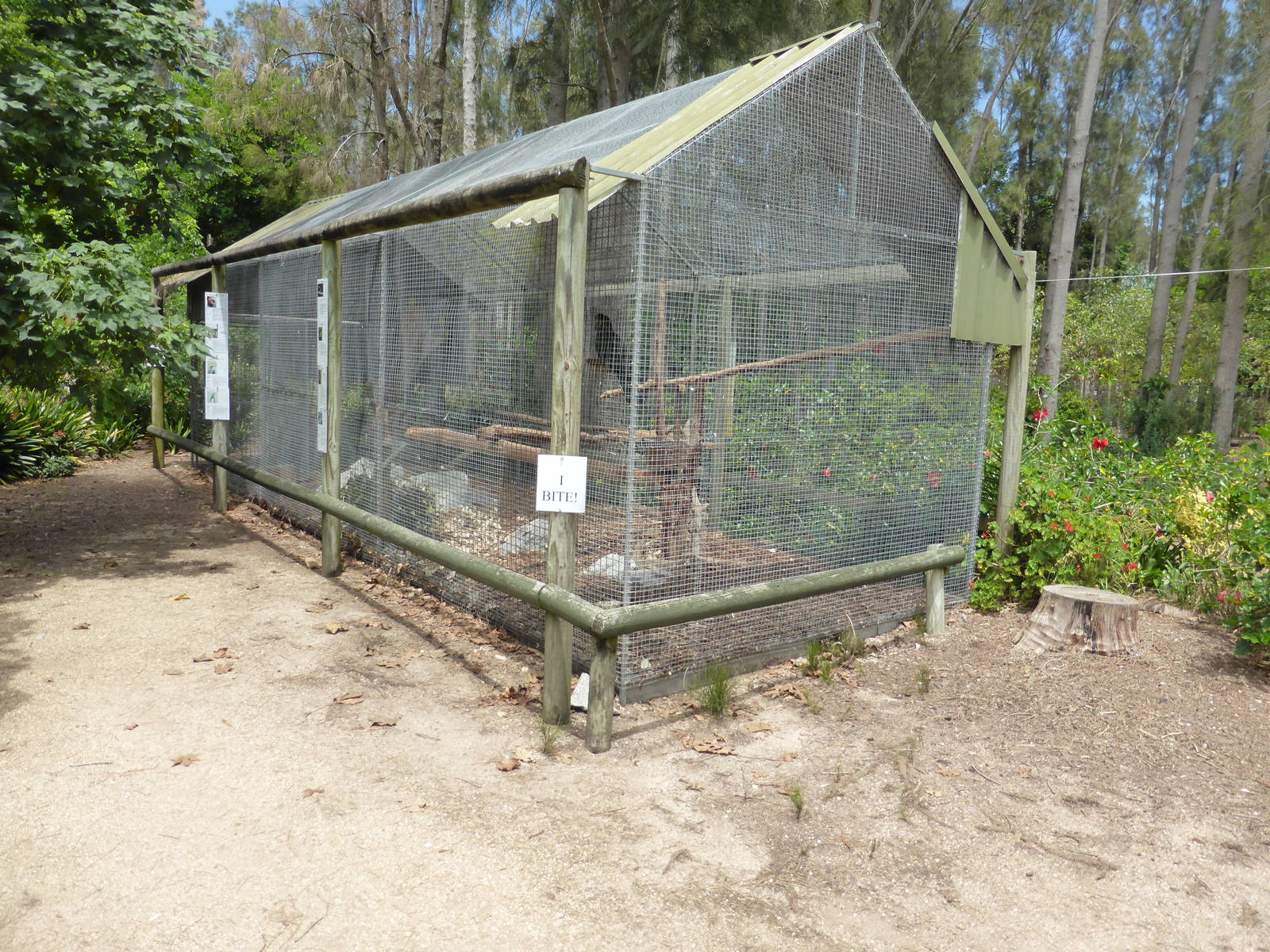 Parrot aviary