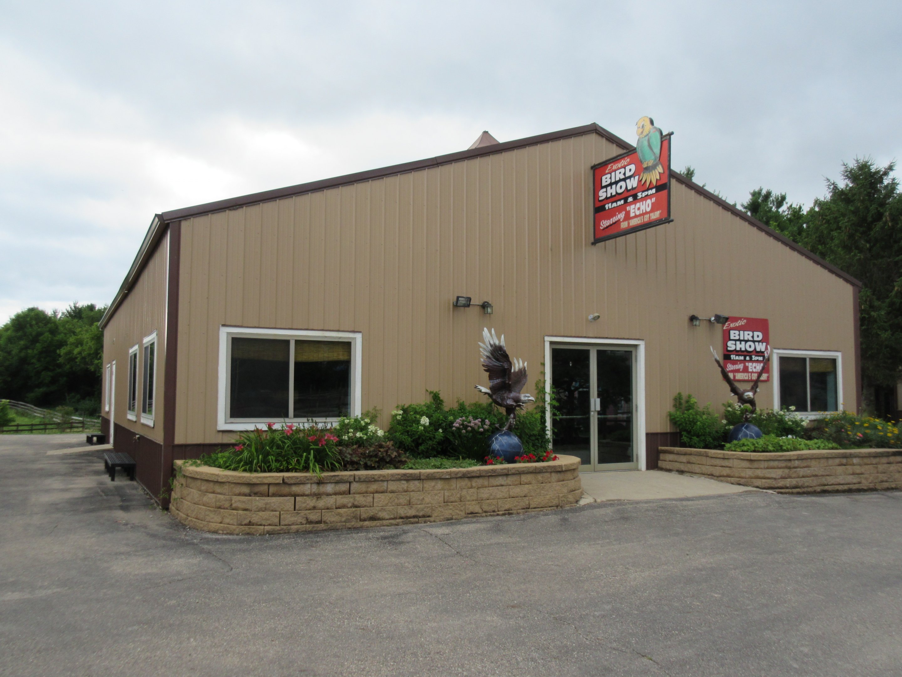 Parrot Show Building