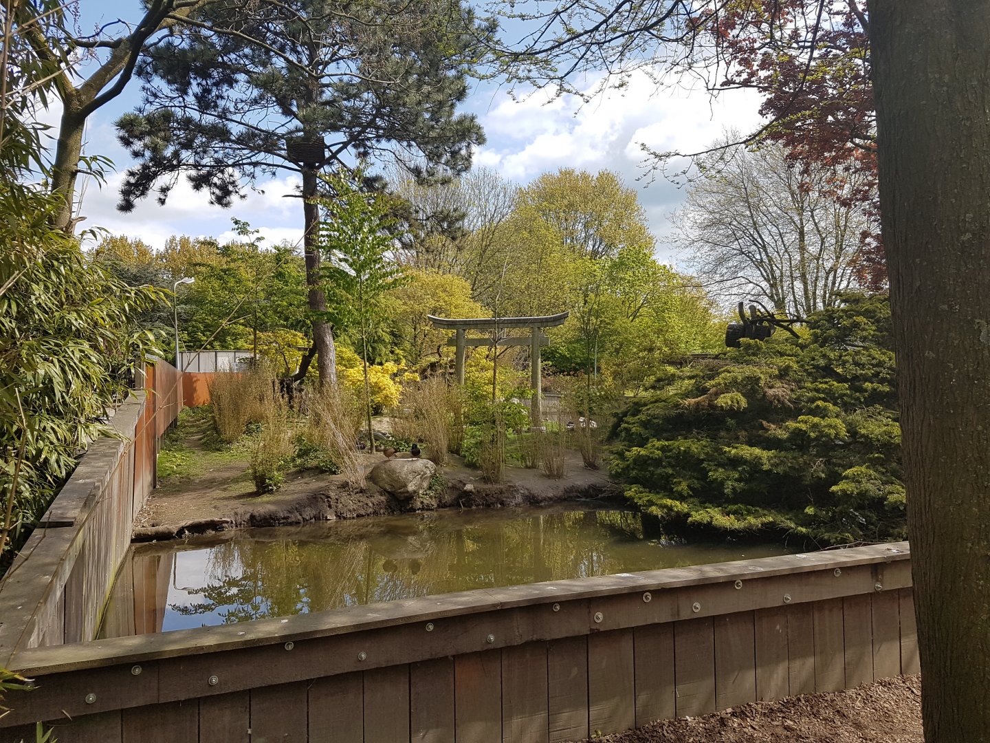 Part China-enclosure