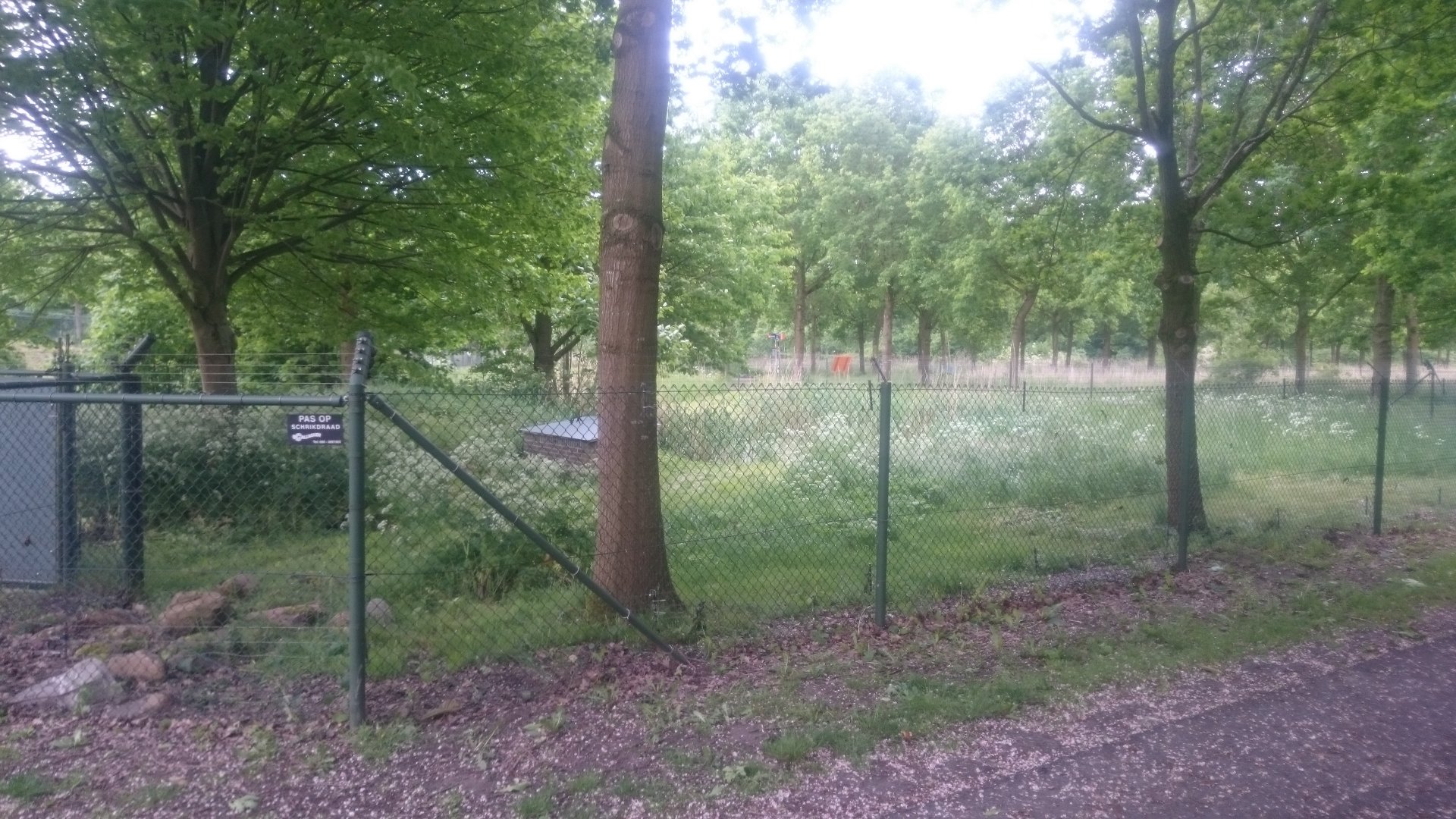 Part Otter enclosure