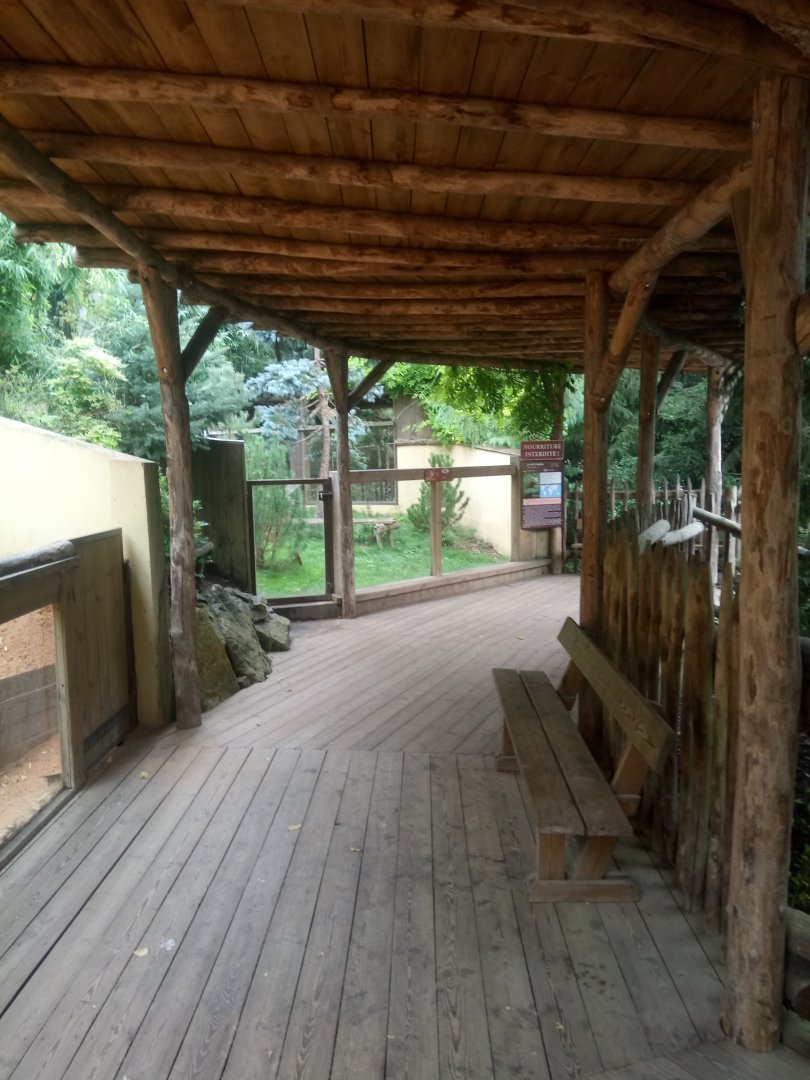 Passage to Small Mammals Exhibits