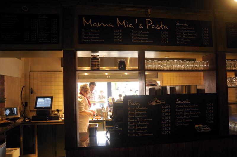 Pasta restaurant at Hannovers Yukon Bay.