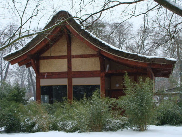 Pavilion of the gibbon
