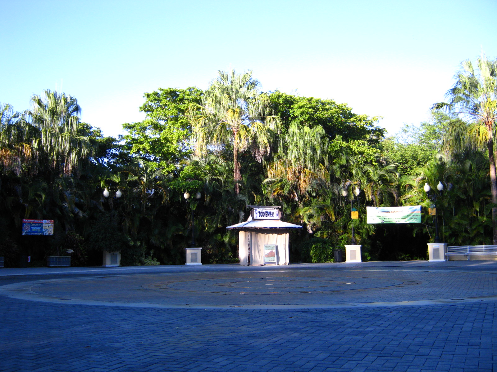 PBZ - Entrance, Grounds, Misc.