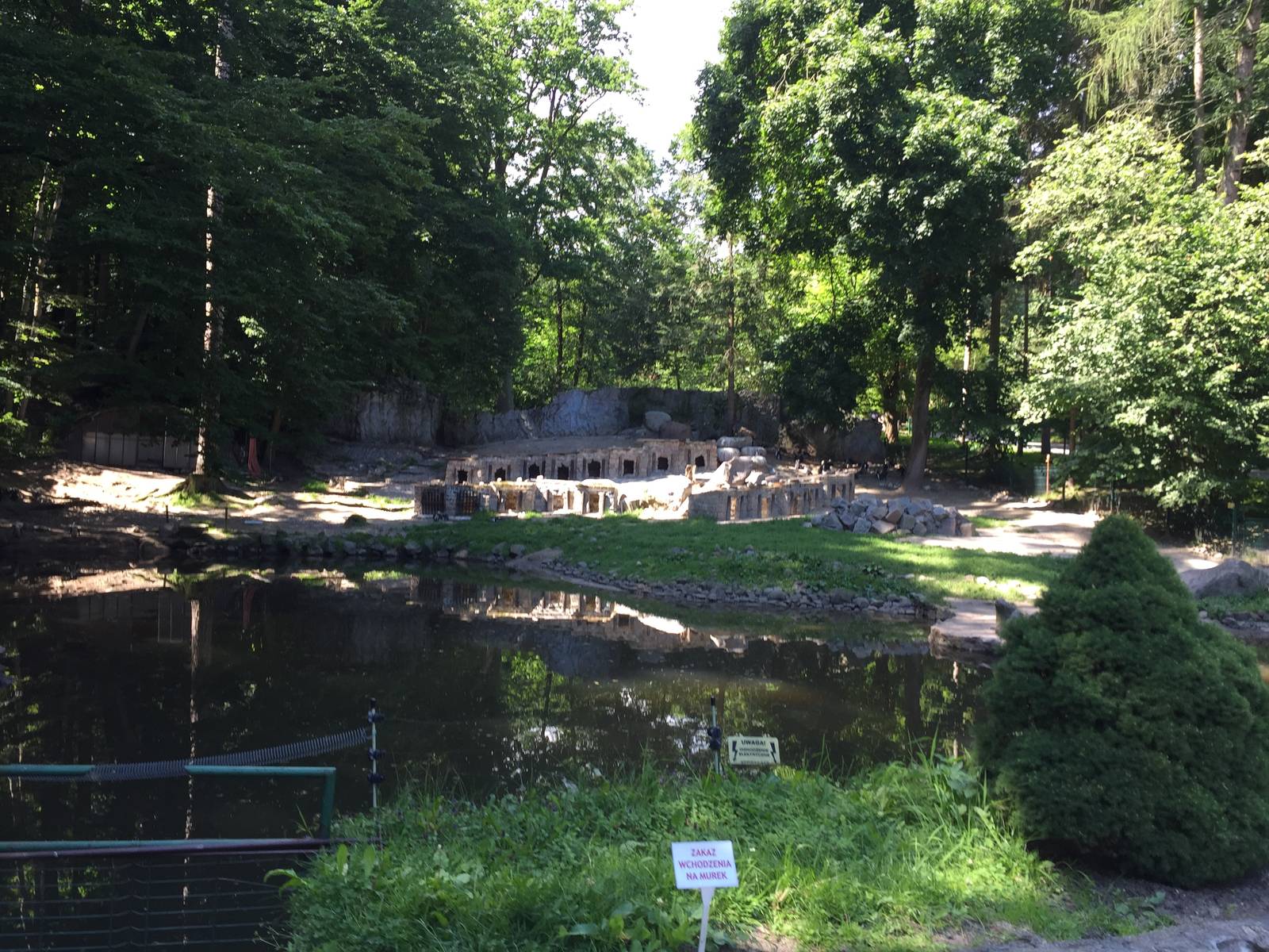 Pengiun enclosure -Zoo Gdansk 20.07.16.