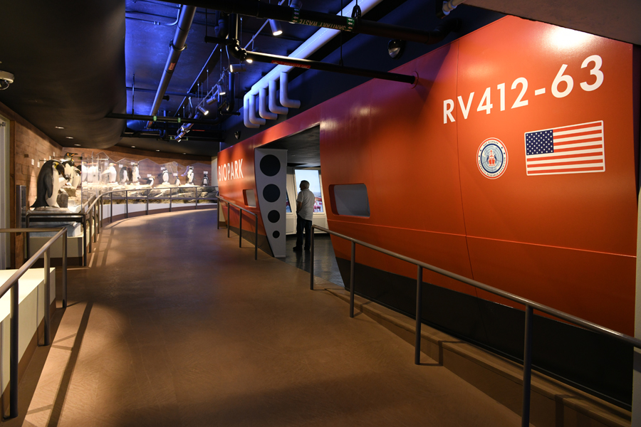 Penguin Chill - research vessel