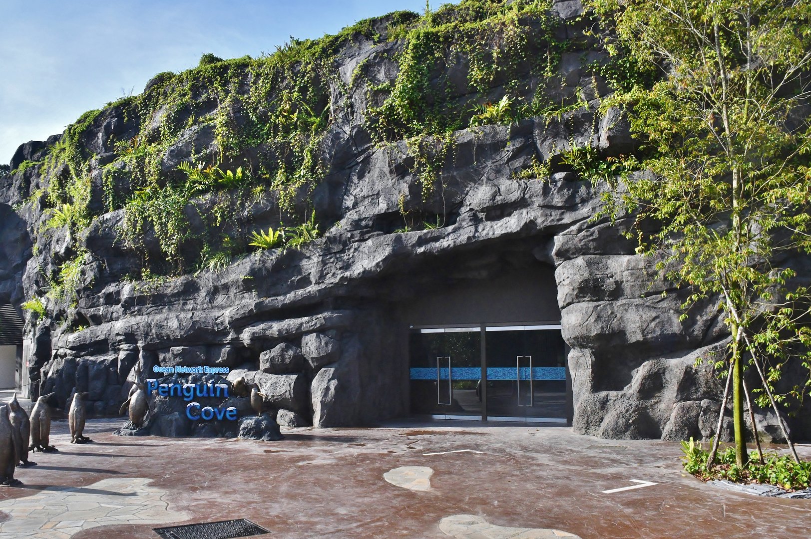 Penguin Cove exterior