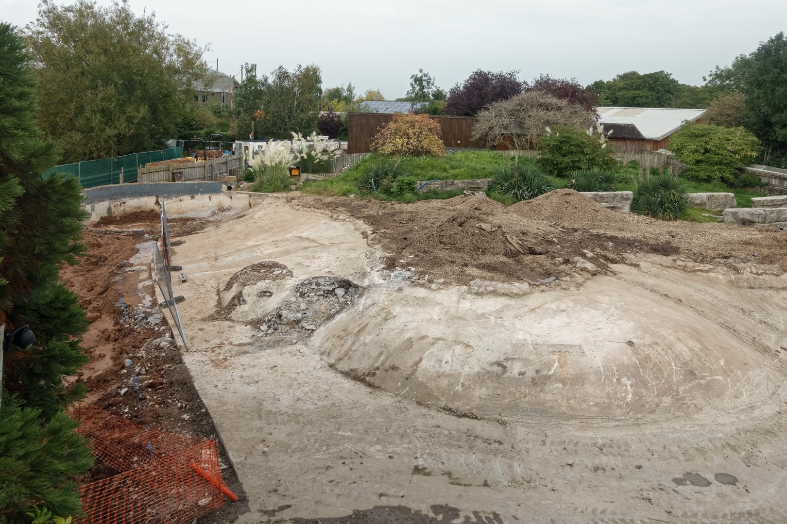 Penguin Enclosure Demolition/Renovation - 26/09/2017