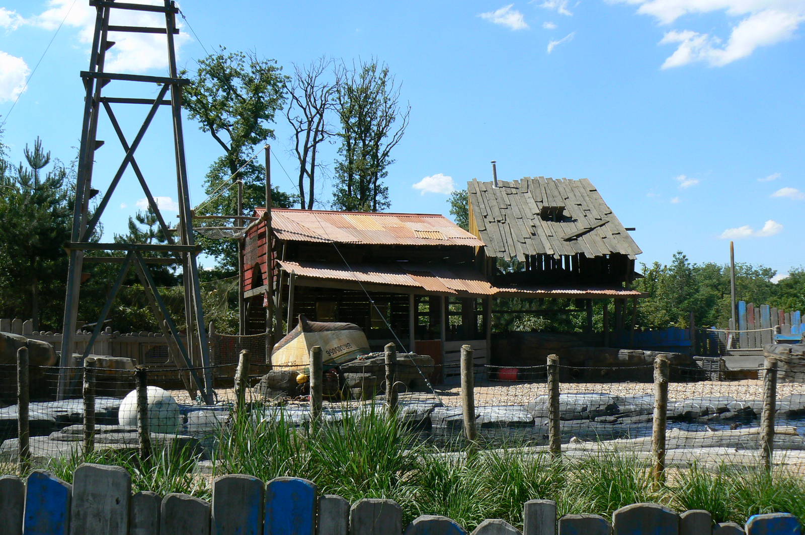 Penguin pier - general view