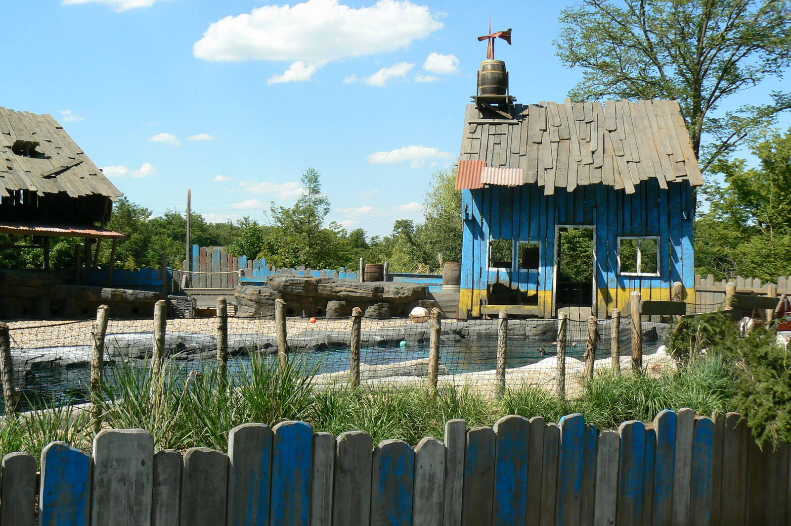 Penguin pier - general view