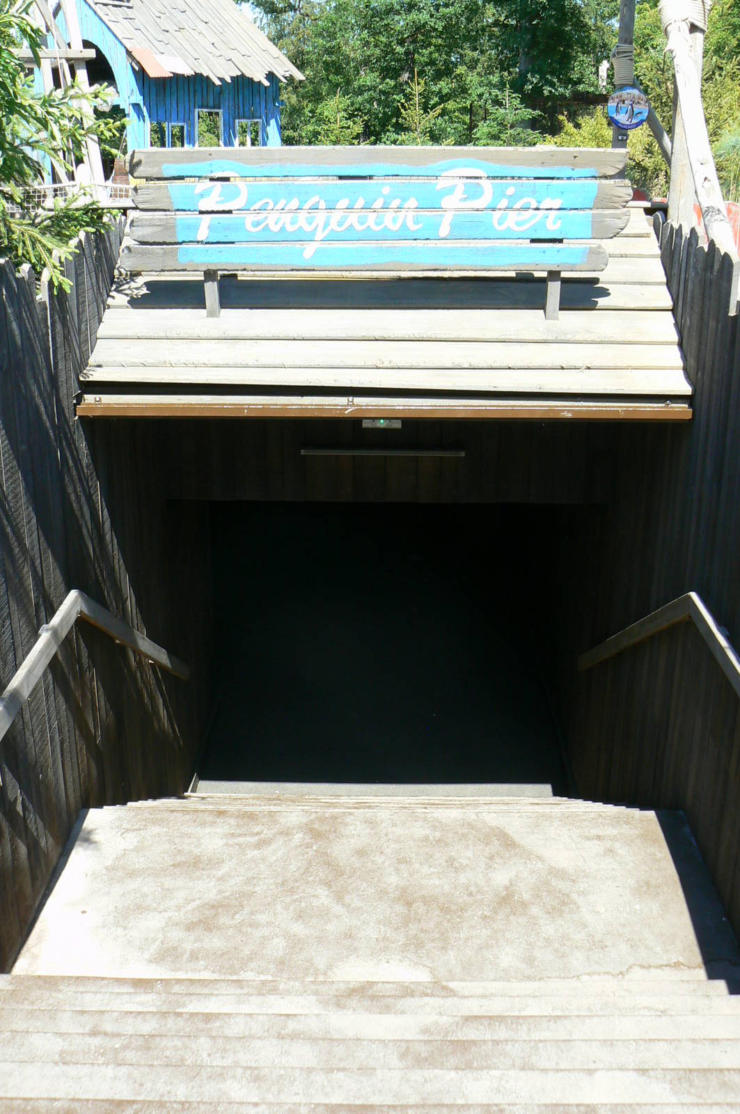 Penguin pier - tunnel entrance