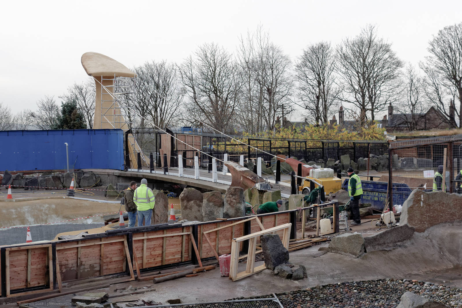 Penguin Pool Renovations - 24/11/2012