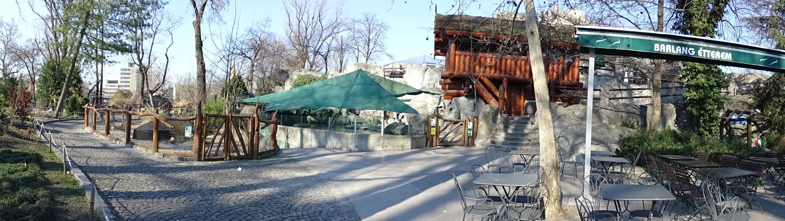 Penguin / seal enclosure