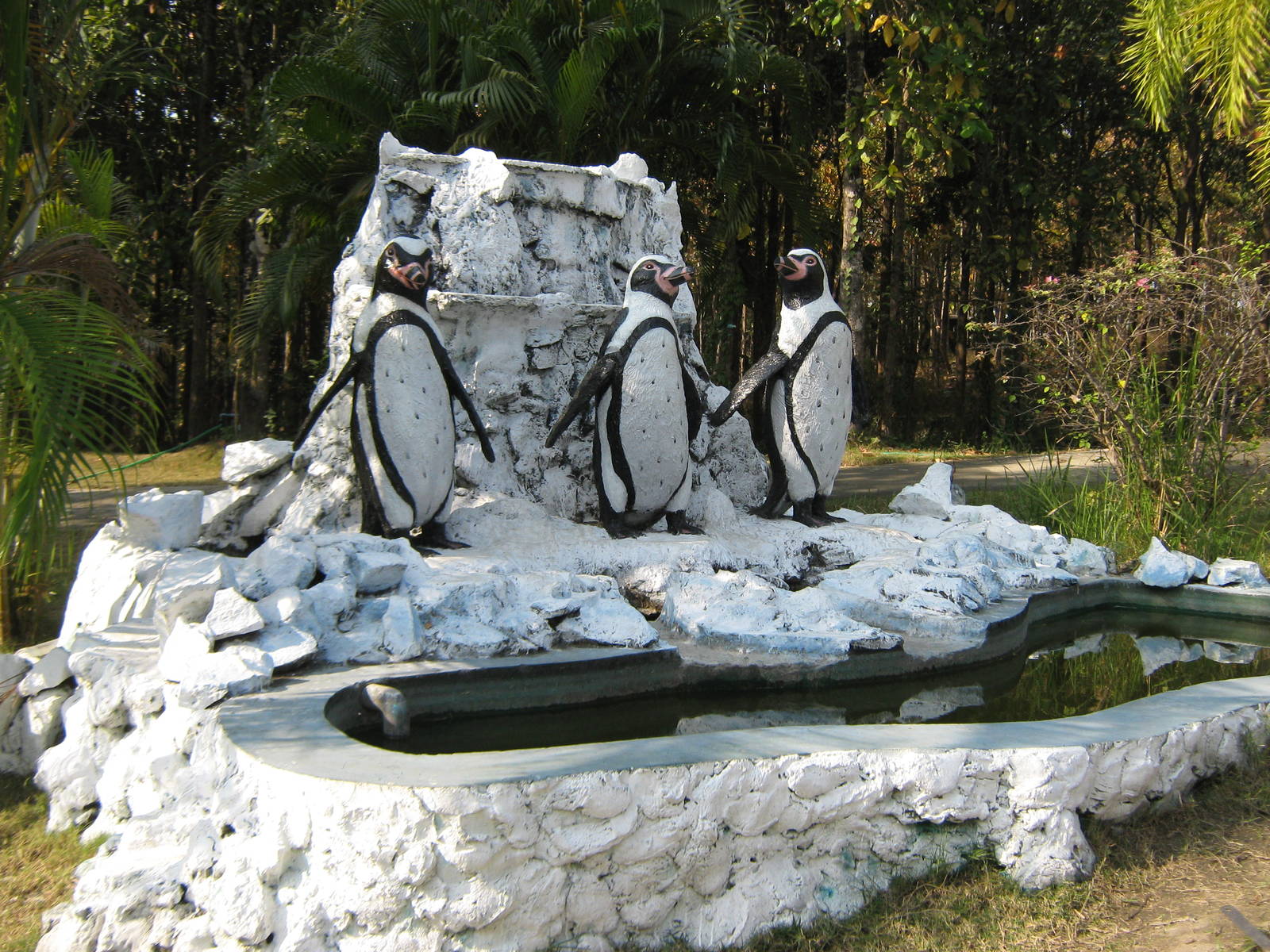 penguin statues