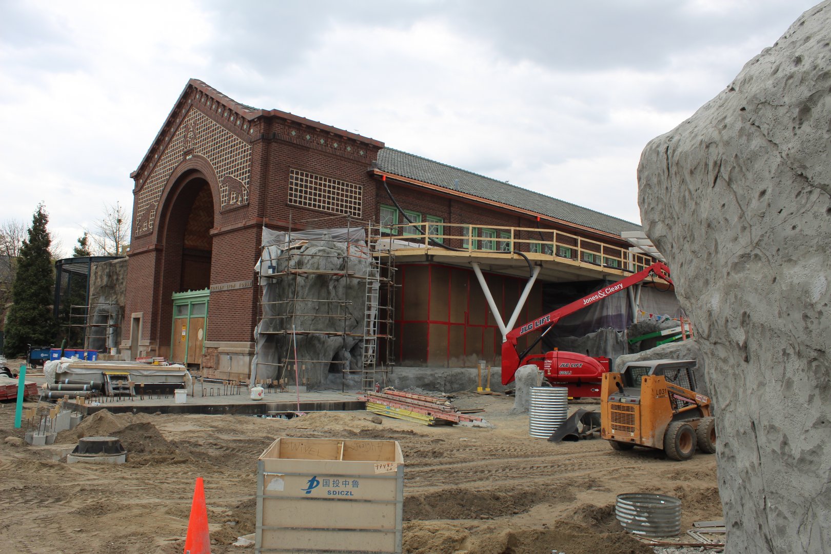 Pepper Family Wildlife Center Construction