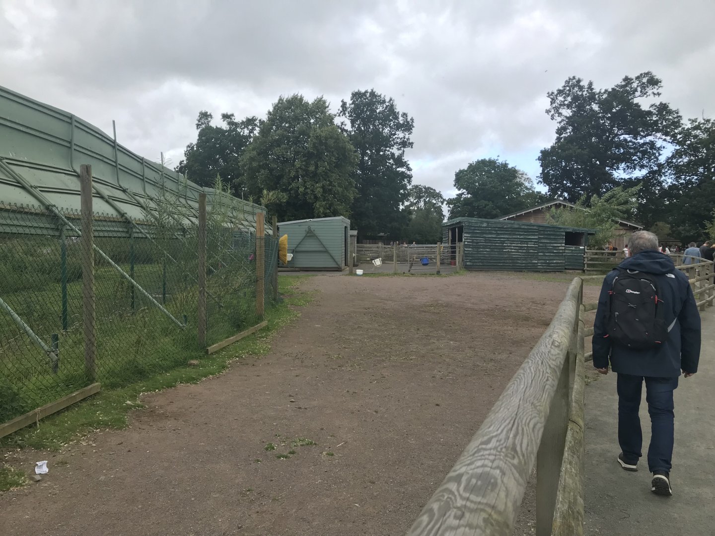 Pets farm- Hard standing enclosure (2)