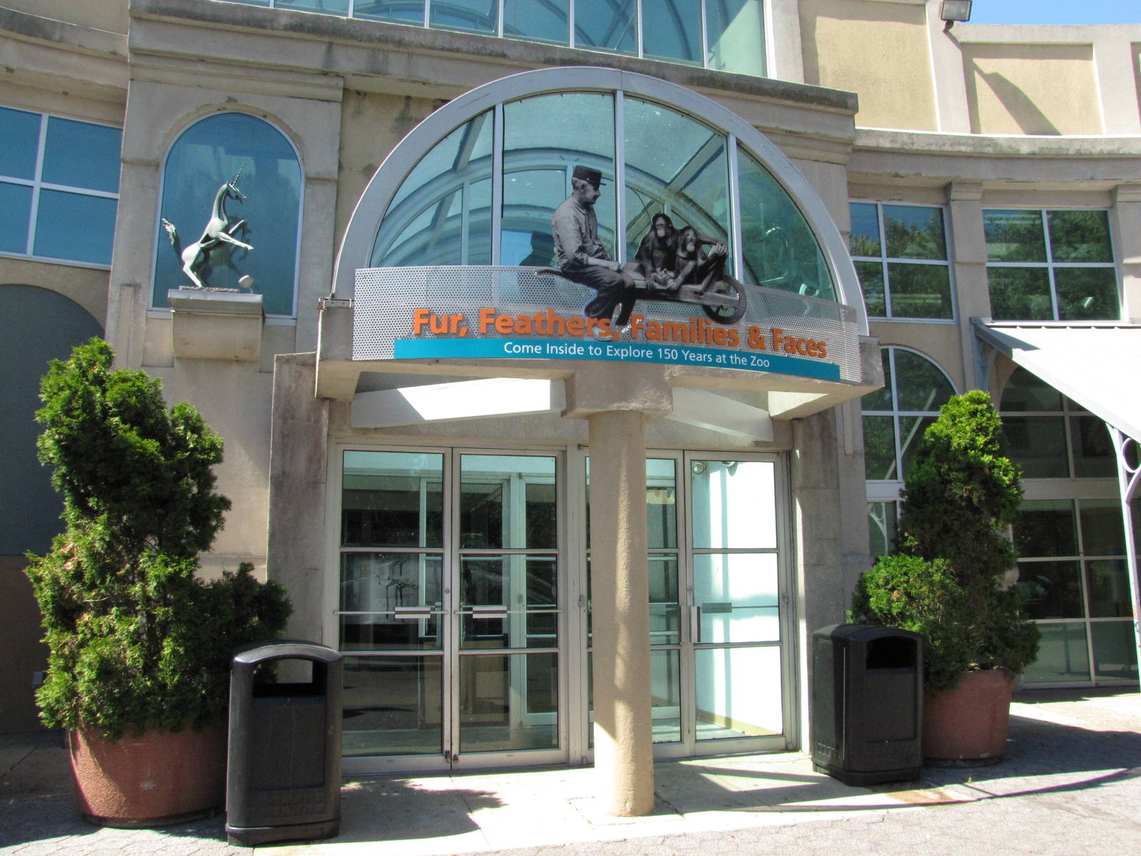 Philadelphia Zoo 2010 - "Fur, Feathers, Families and Faces"