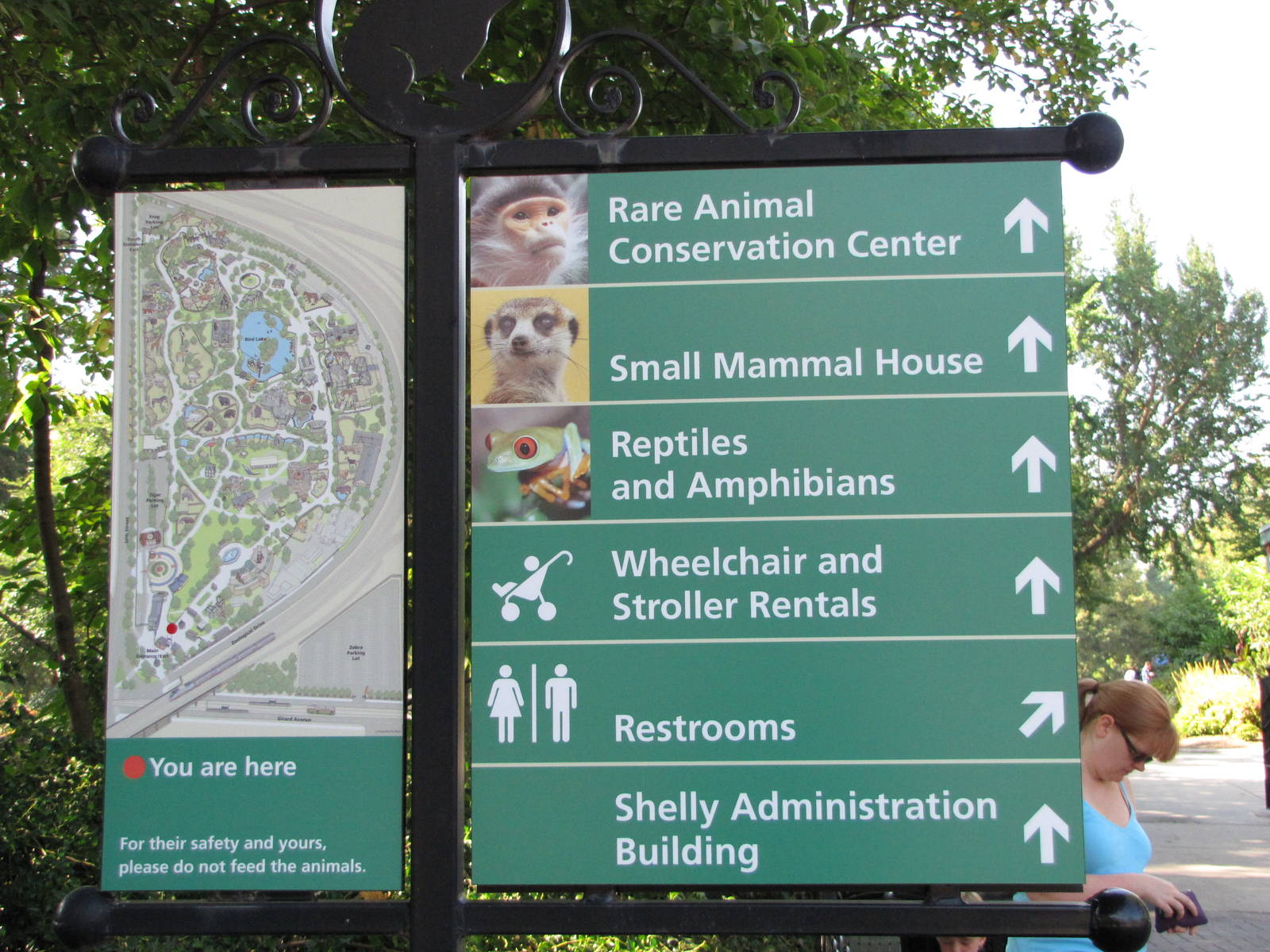 Philadelphia Zoo 2010 - Signage example