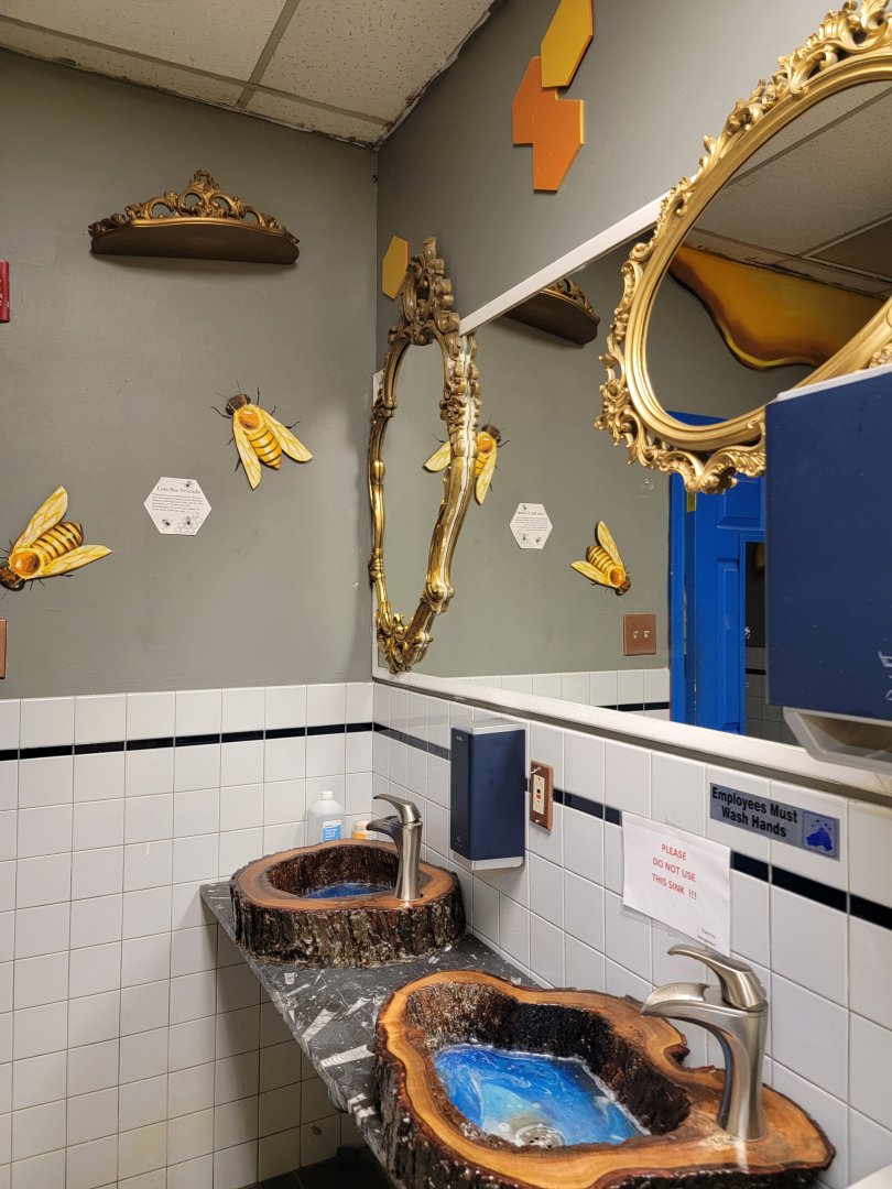 Philly Insectarium - Women's restroom