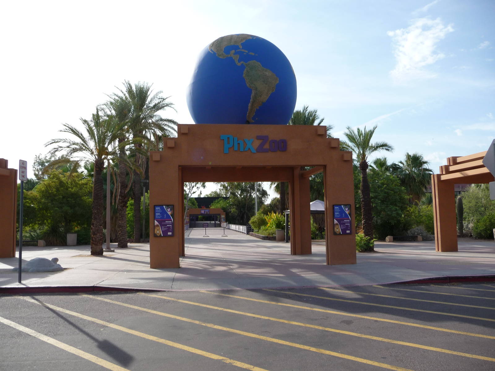 Phoenix Zoo - Entrance Sign
