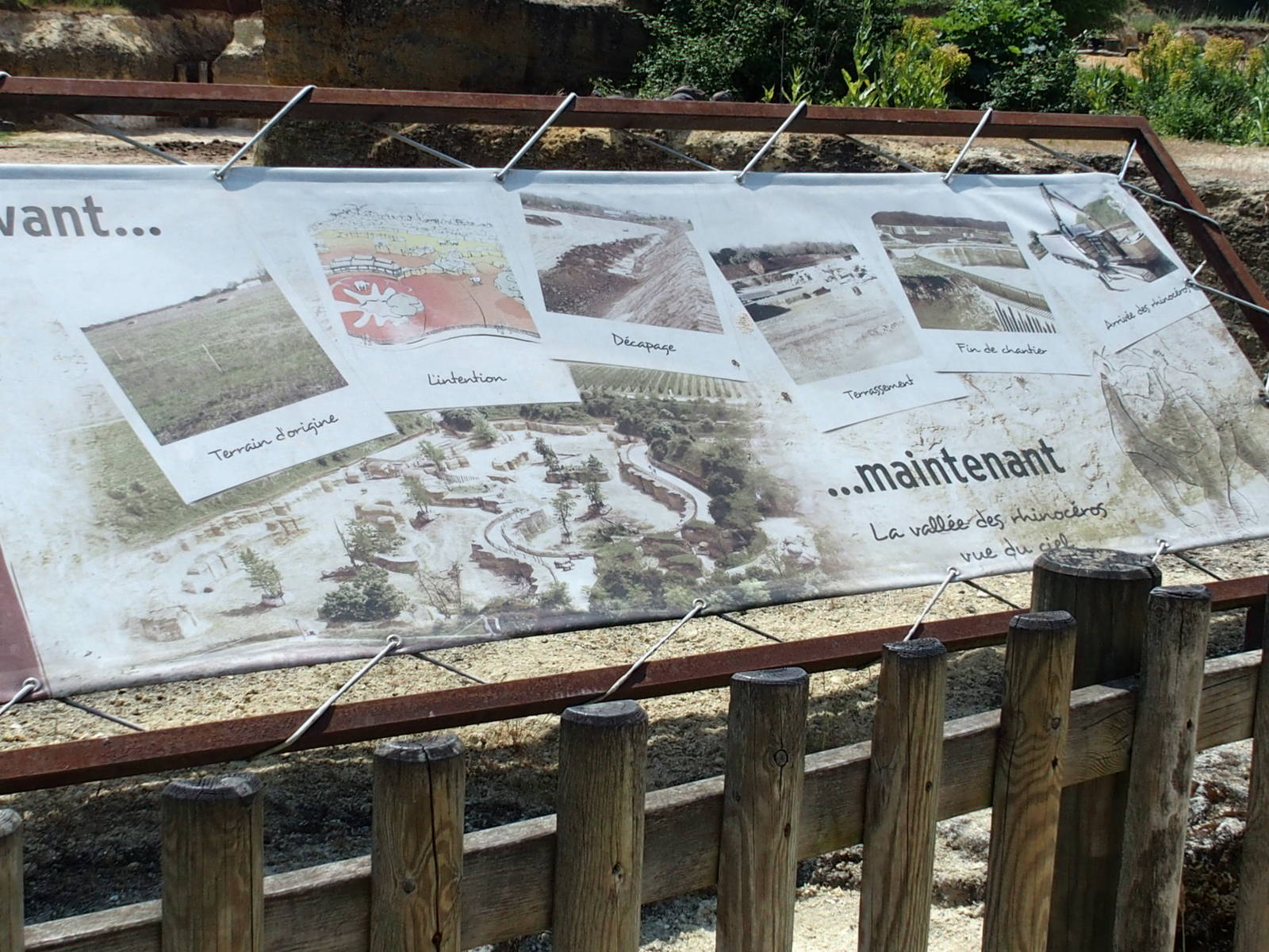 photos of the enclosure