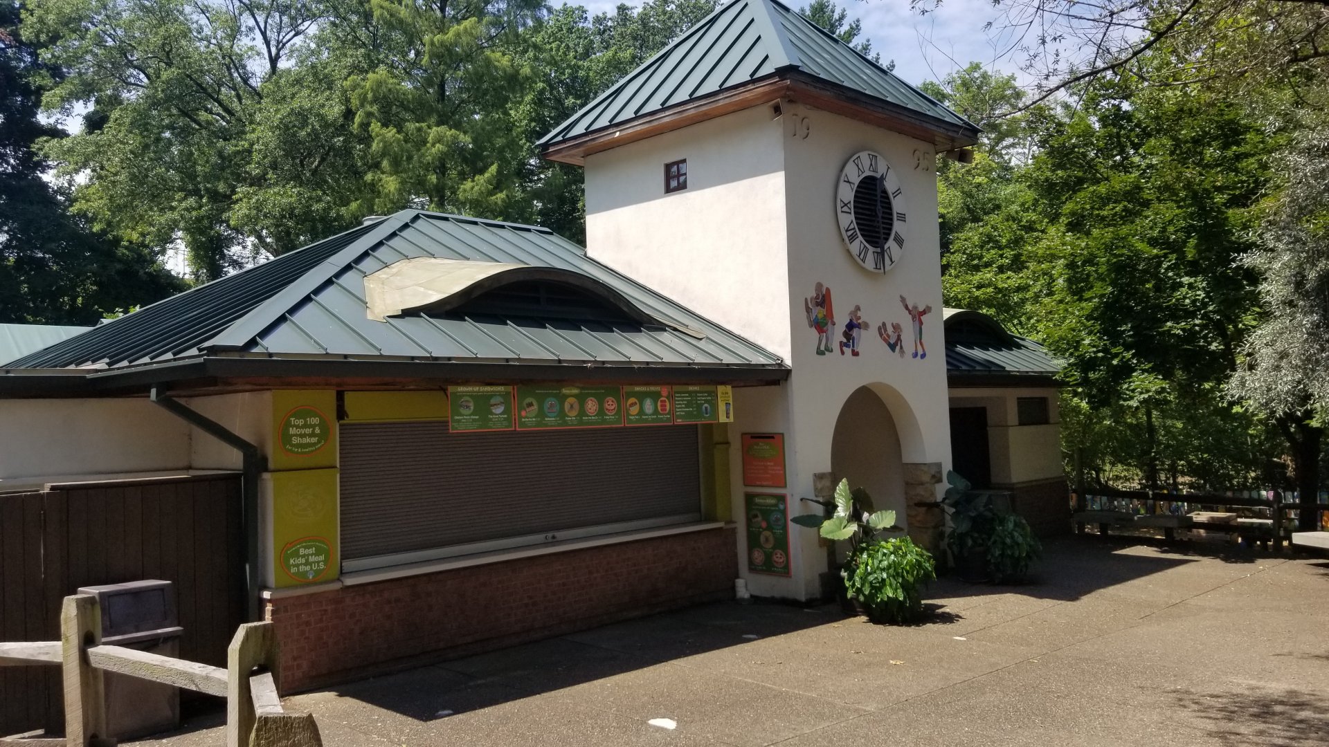 Pittsburgh 8/21 - Kids eating area, closed