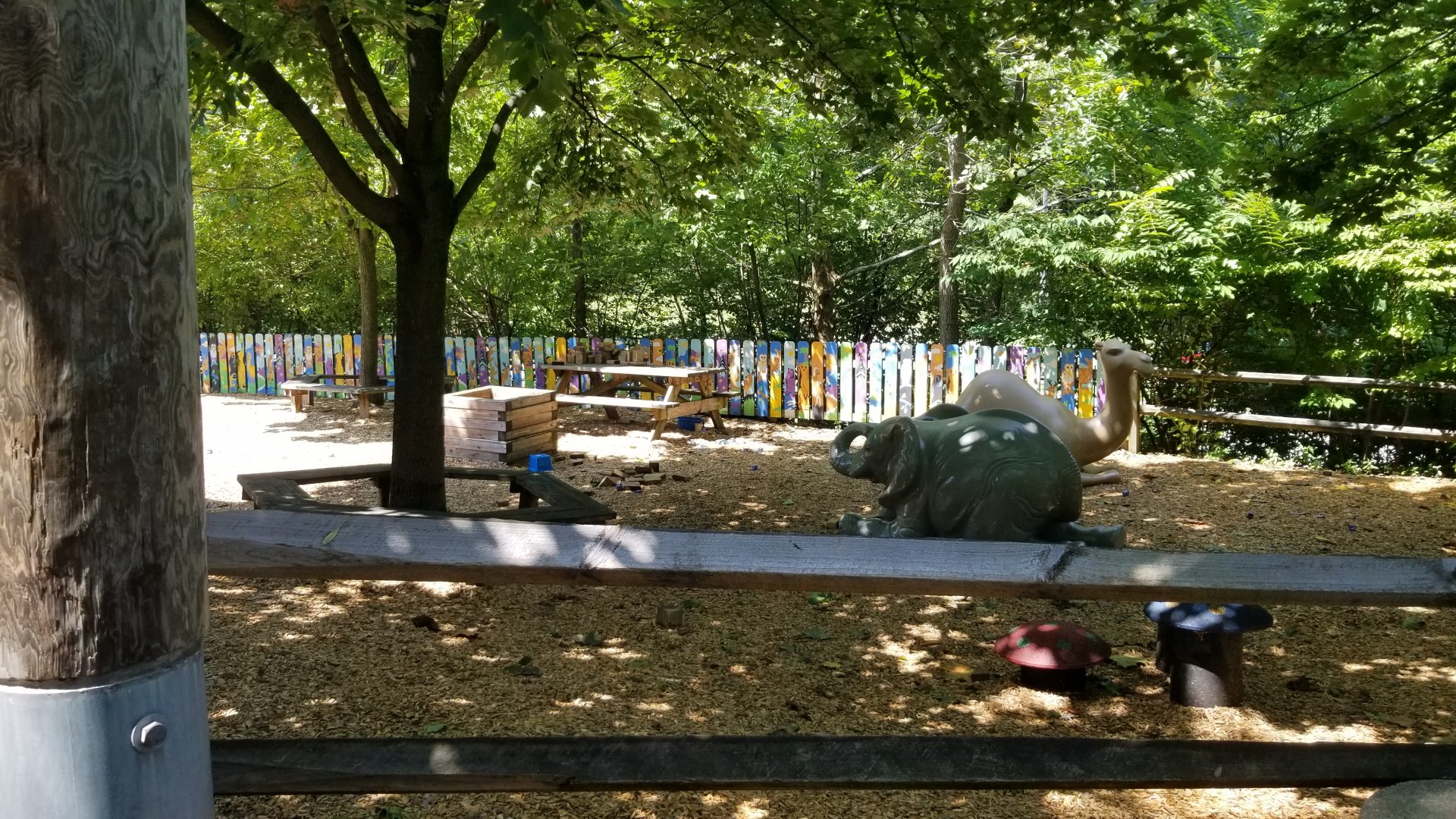 Pittsburgh 8/21 - Kids eating area