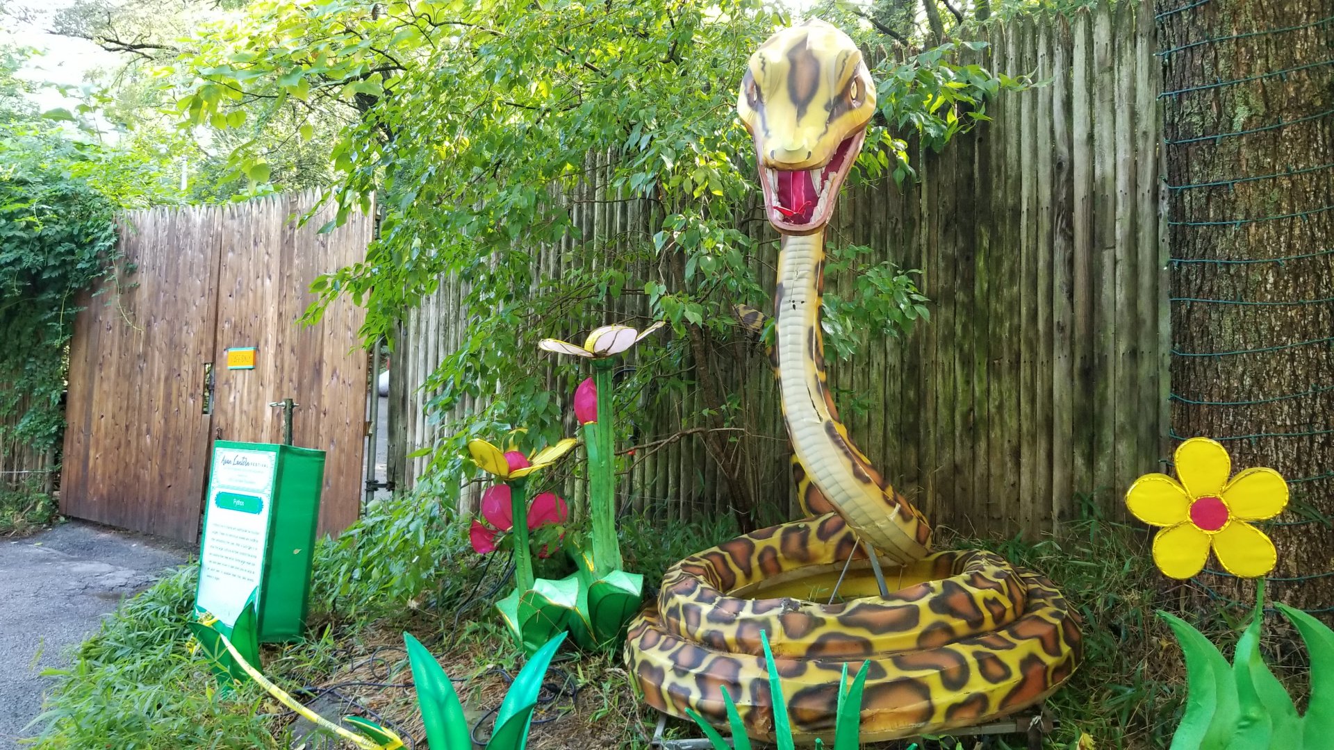 Pittsburgh 8/21 - "Python" :D