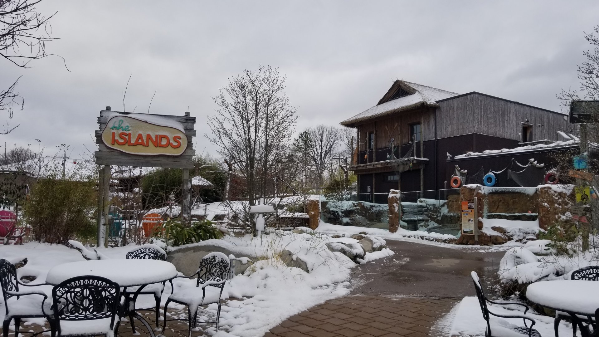 Pittsburgh Zoo - Entrance to islands area