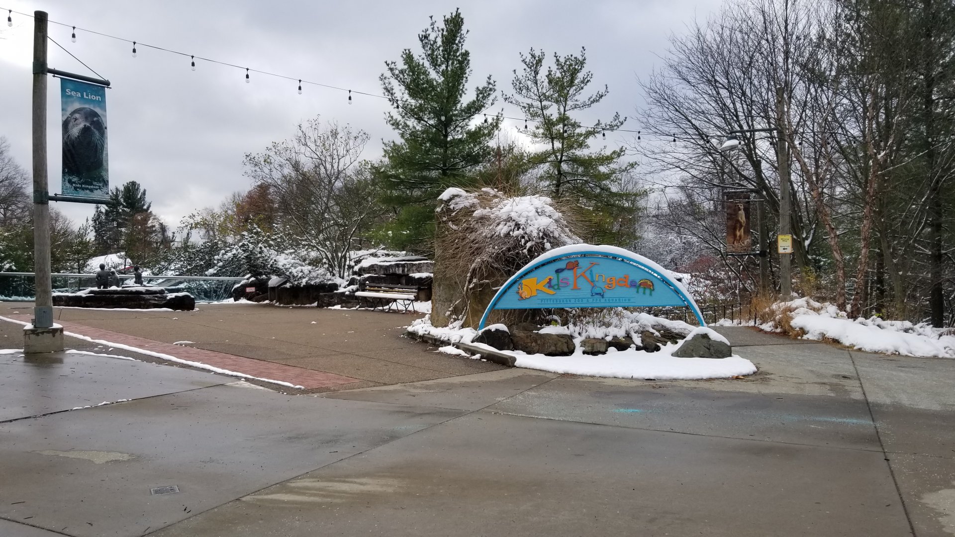 Pittsburgh Zoo - Kids Kingdom entrance