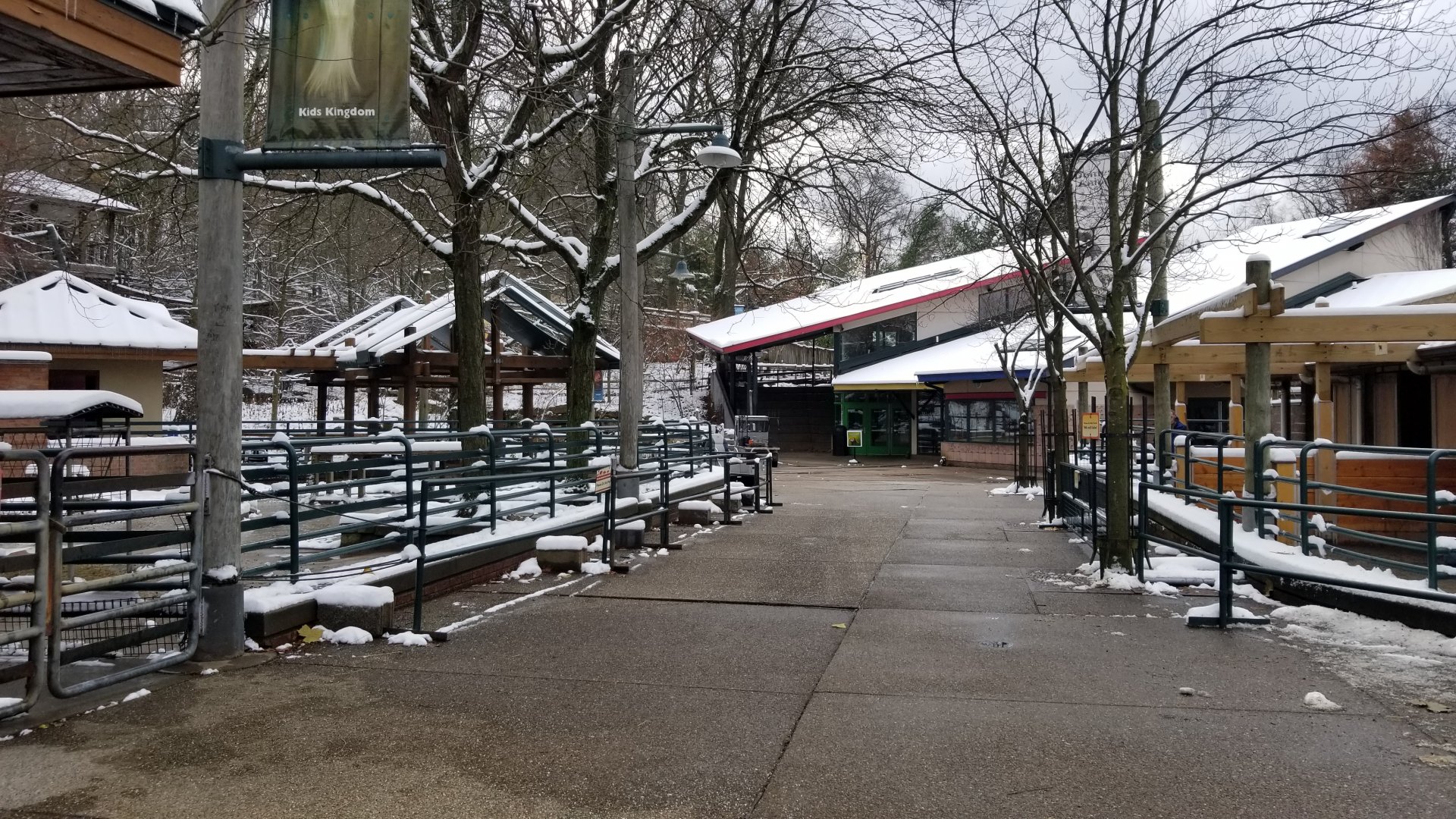 Pittsburgh Zoo - Petting area, Worlds of Discovery building