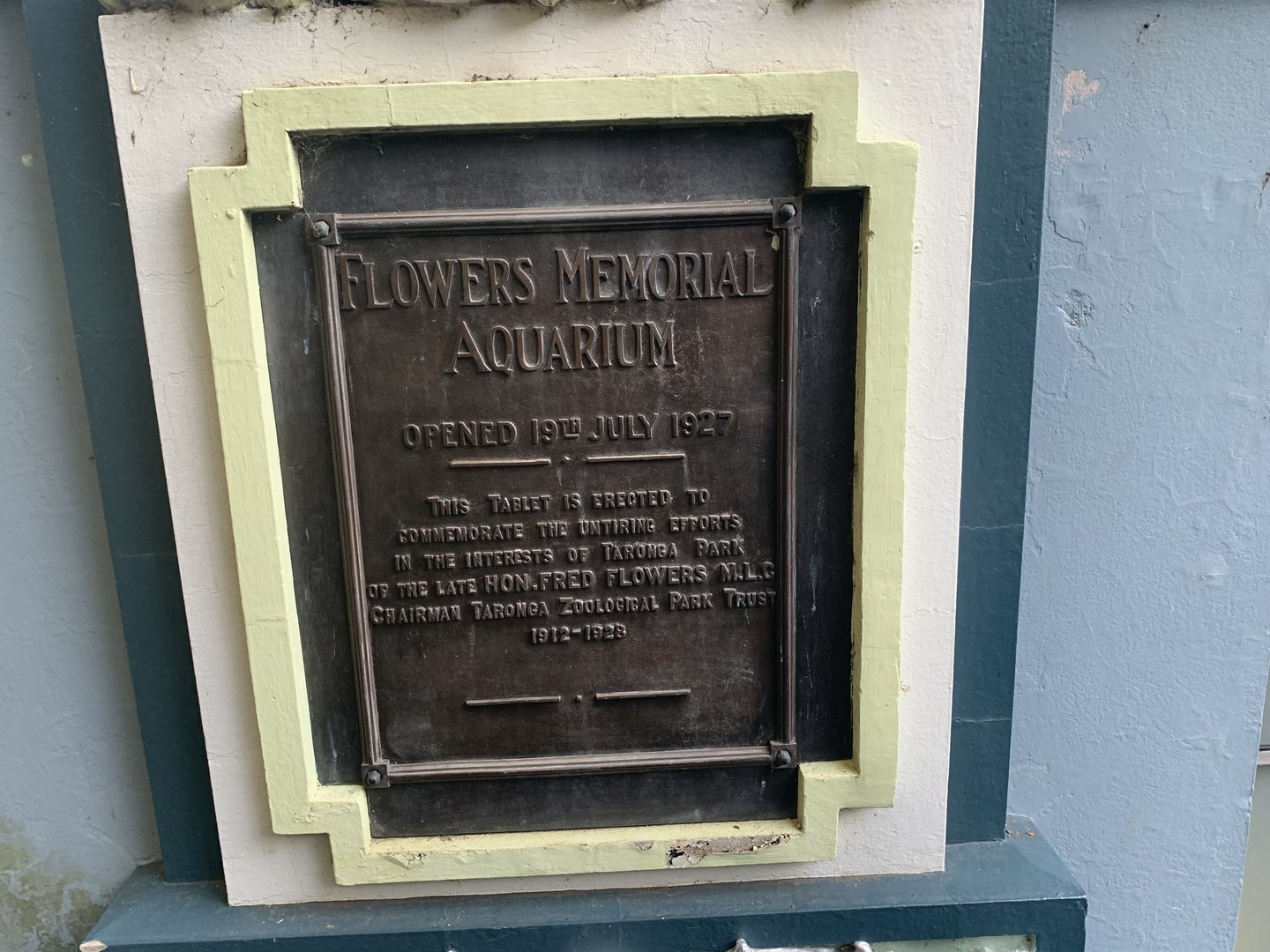 Plaque on Aquarium building
