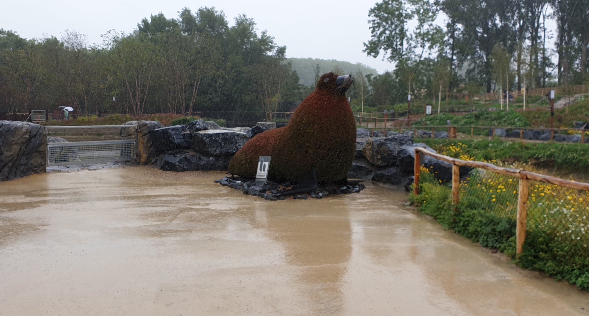Plaza in front of the Steller's sea-lion enclosure