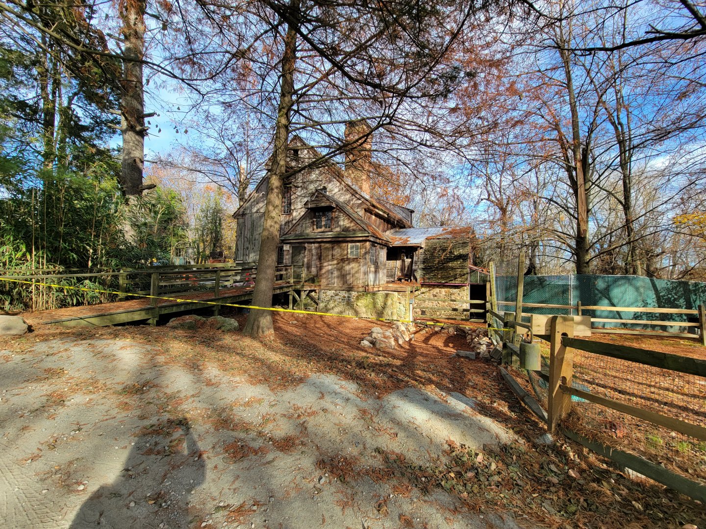 Plumpton Park - Side of gift shop