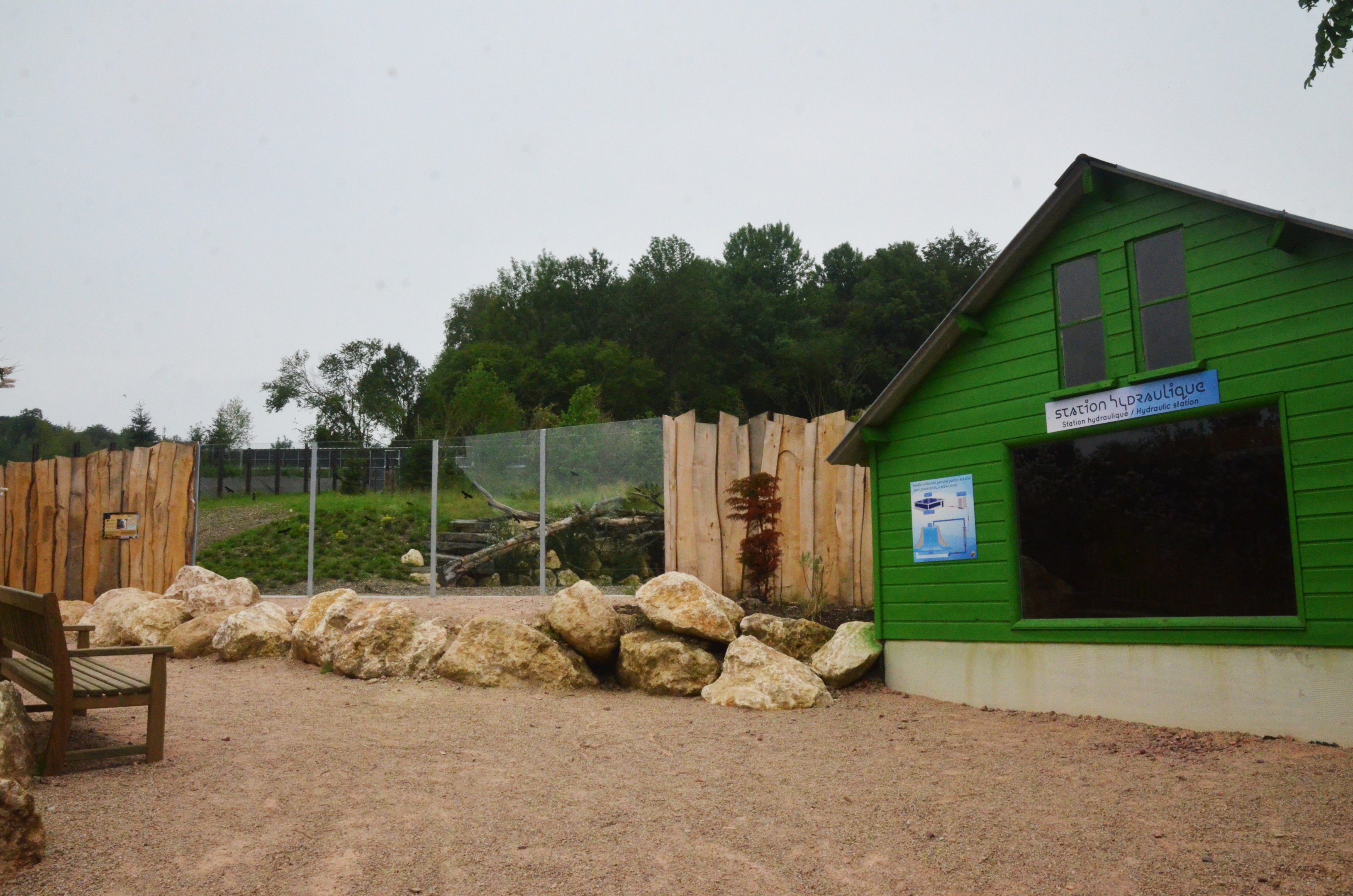 Polar Bear/Arctic Fox Complex at CERZA, 10/06/18