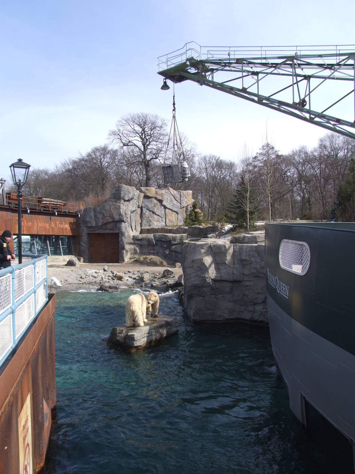 Polar Bear Exhibit at Hannover, 23/03/13