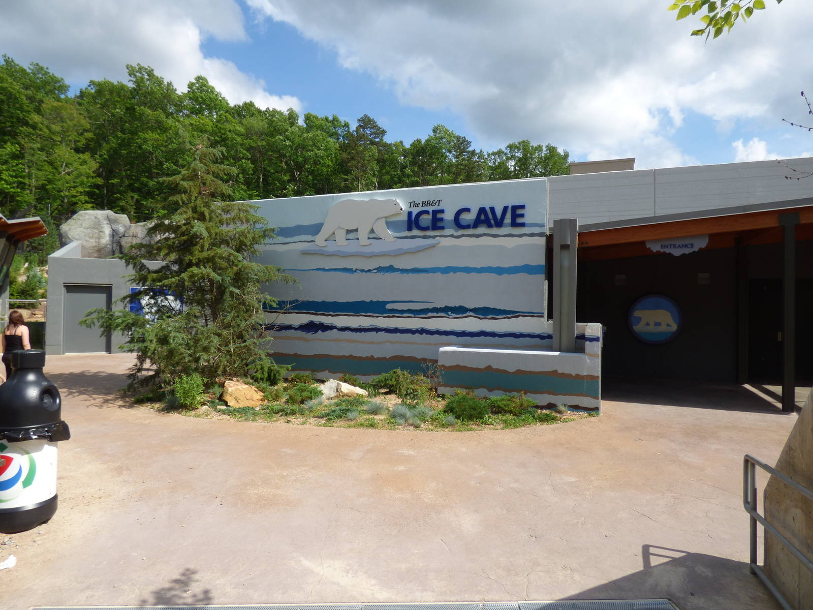 Polar Bear Exhibit - Ice Cave