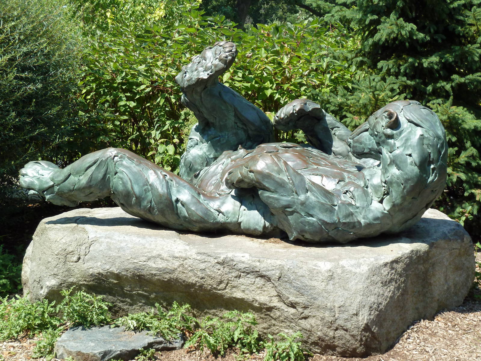 Polar Bear Watch - Statue