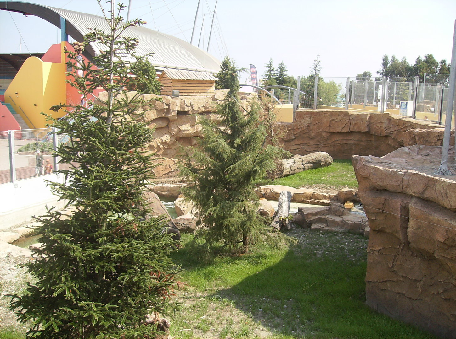 Polar bears exhibit - 2010