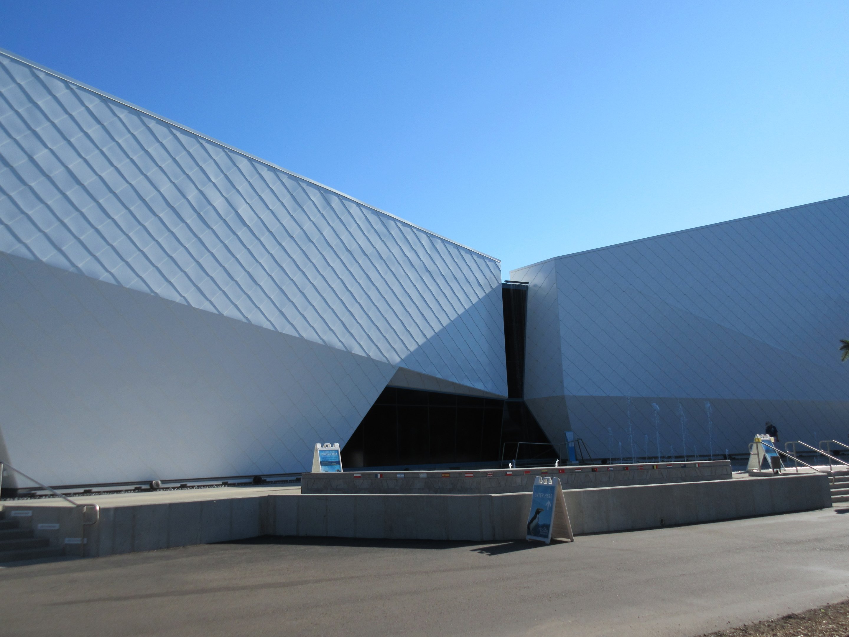 Polk Penguin Conservation Center - Kiddie Fountain