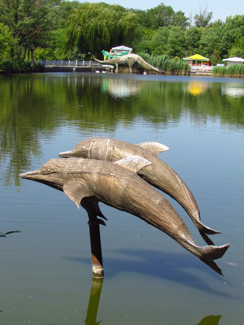 Pond sculptures